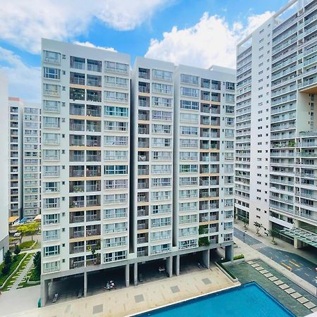 Secc Luxury 2-Br Apartment, Scenic Valley, Saigon Exhibition And Convention Center, Fv Hospital, Phu My Hung District 7 Хошимин Екстериор снимка