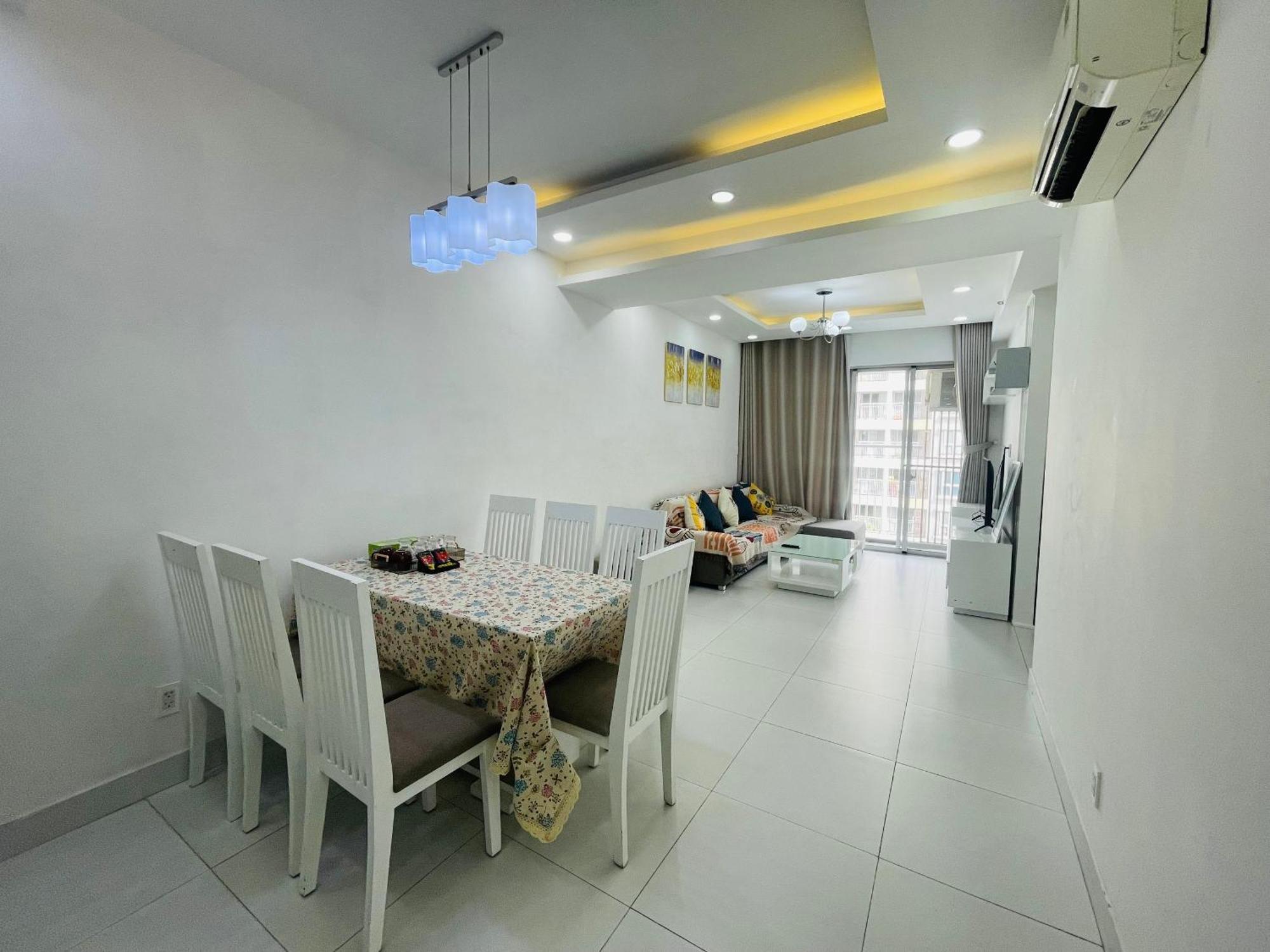Secc Luxury 2-Br Apartment, Scenic Valley, Saigon Exhibition And Convention Center, Fv Hospital, Phu My Hung District 7 Хошимин Екстериор снимка