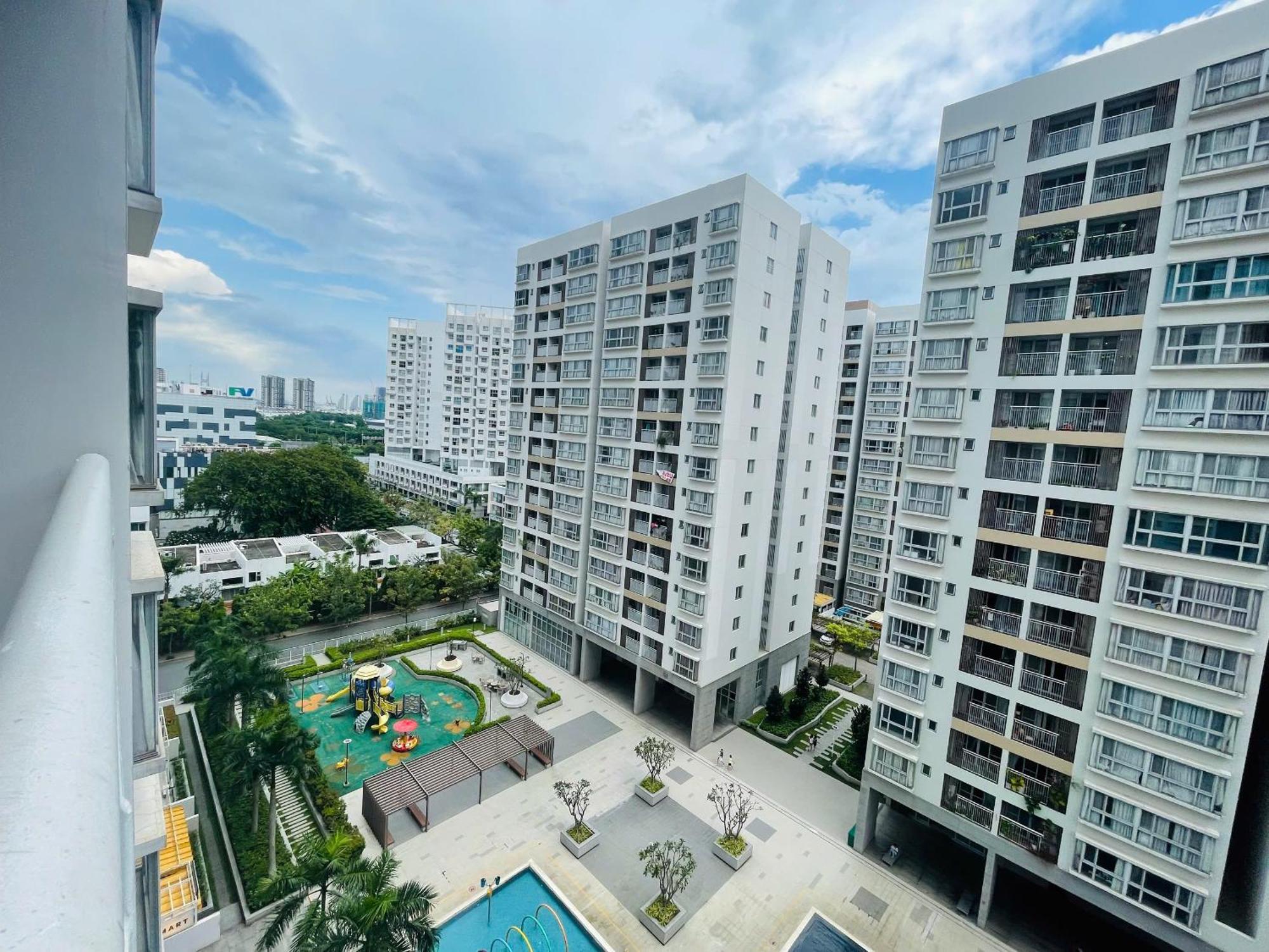 Secc Luxury 2-Br Apartment, Scenic Valley, Saigon Exhibition And Convention Center, Fv Hospital, Phu My Hung District 7 Хошимин Екстериор снимка
